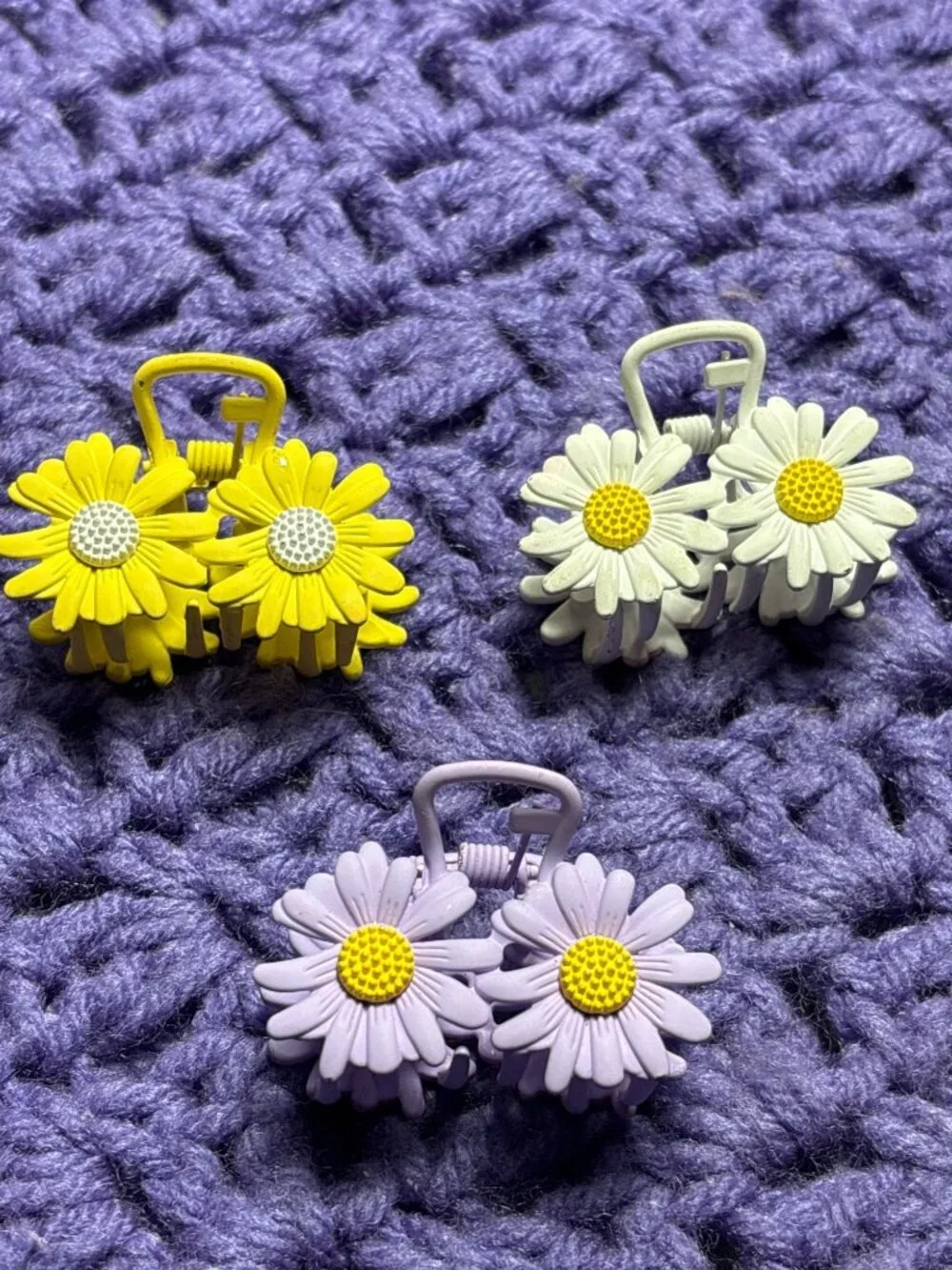 Set of 3 Daisy Mini Claw Clips Hair Clips Purple Yellow White Some Wear on Edges